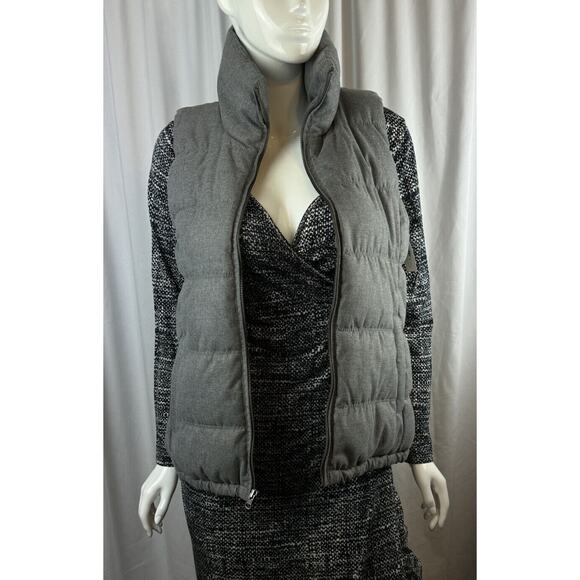 Old Navy Canvas Puffer Vest Gray M gorpcore cold weather 64-05, NWT - Picture 16 of 16